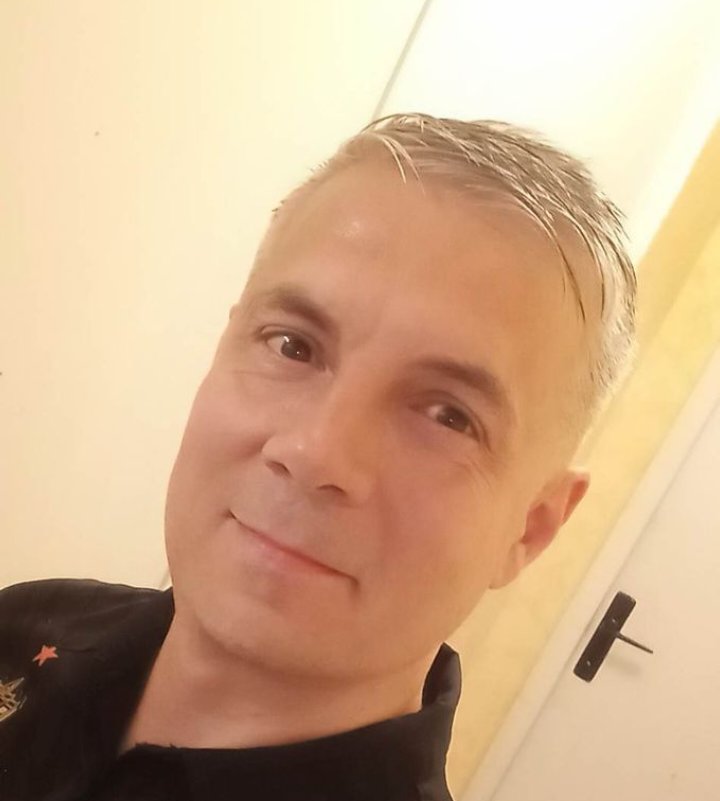 Etienne  M