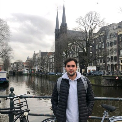 Daniel F